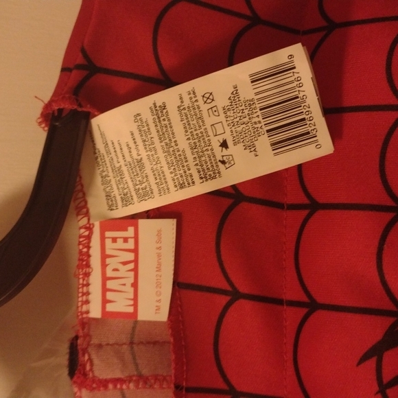Spider Man costume - Picture 3 of 9